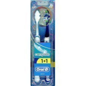 ORAL B Οδοντόβουρτσα Complete 5 Way Clean 1 + 1 Δώρο, 2τμχ